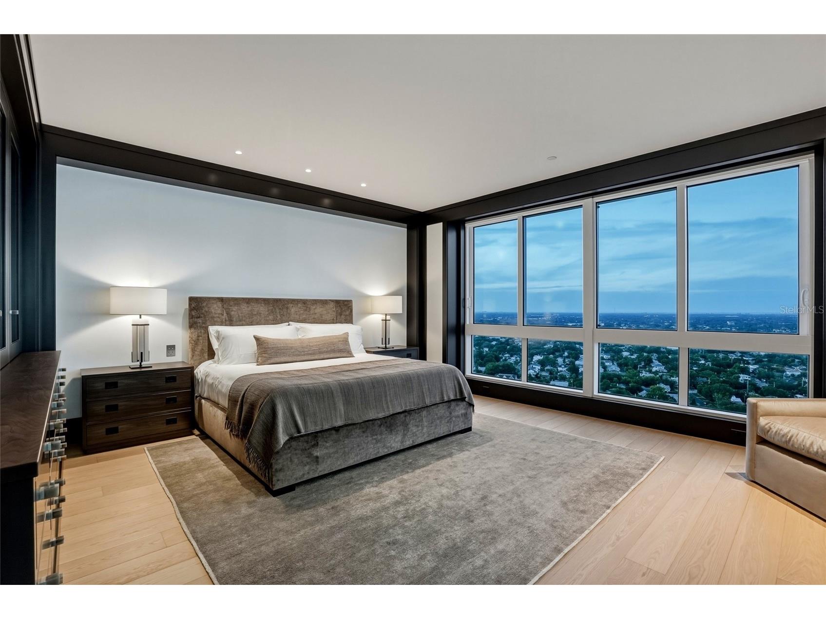400 Beach Drive NE #2605 Saint Petersburg FL 33701 TB8502941 image22