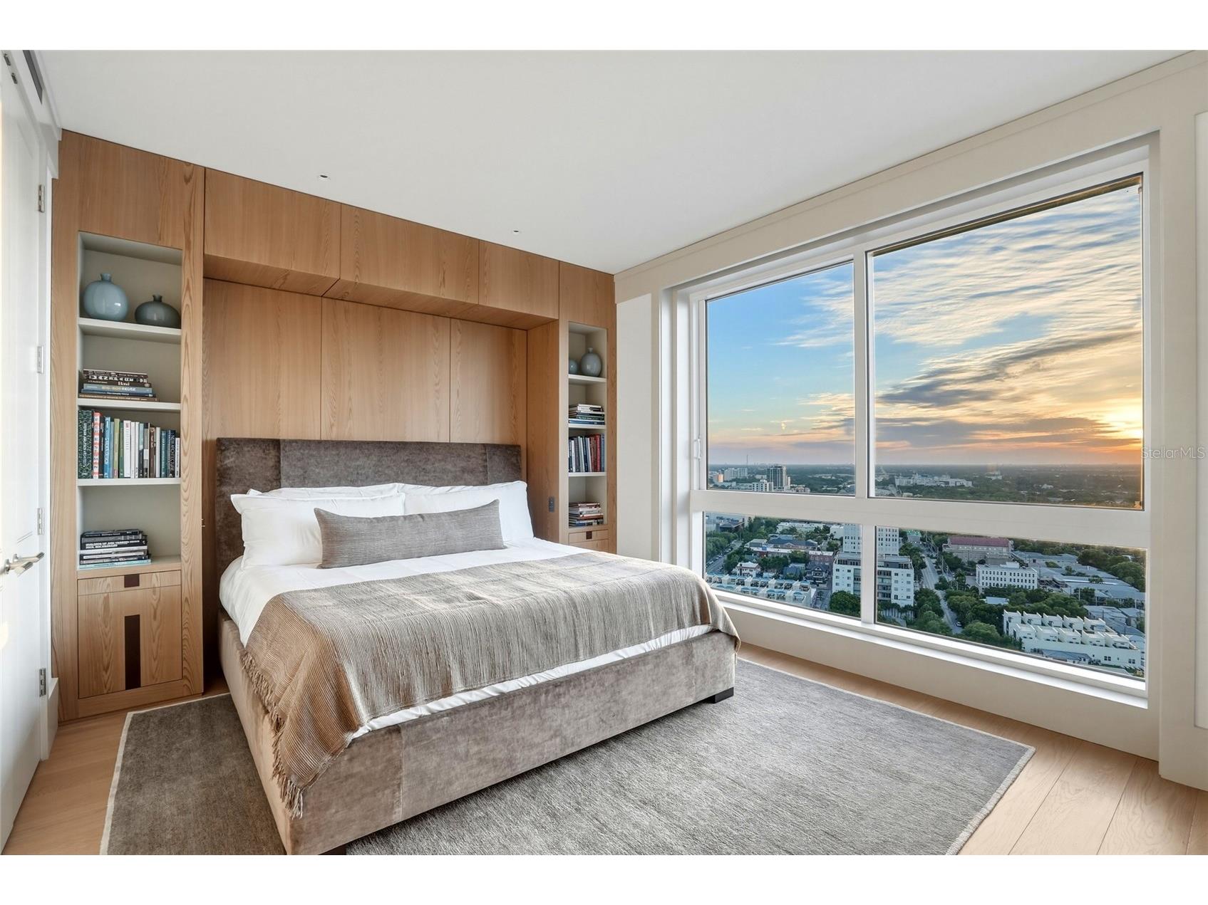 400 Beach Drive NE #2605 Saint Petersburg FL 33701 TB8502941 image30