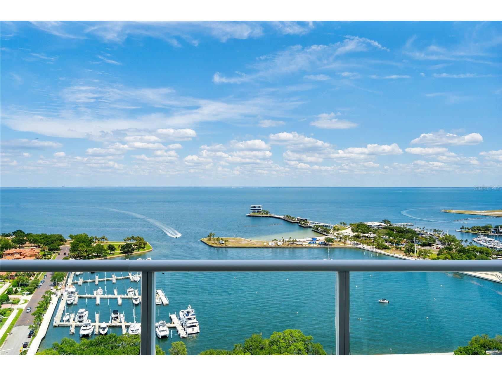 400 Beach Drive NE #2605 Saint Petersburg FL 33701 TB8502941 image35