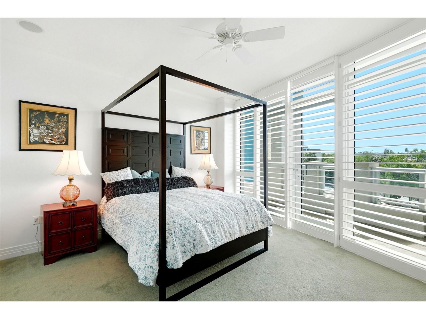 400 Beach Drive NE #401 Saint Petersburg FL 33701 TB8507214 image22