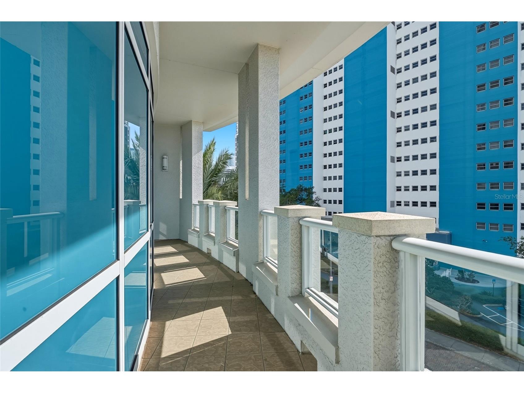400 Beach Drive NE #401 Saint Petersburg FL 33701 TB8507214 image26