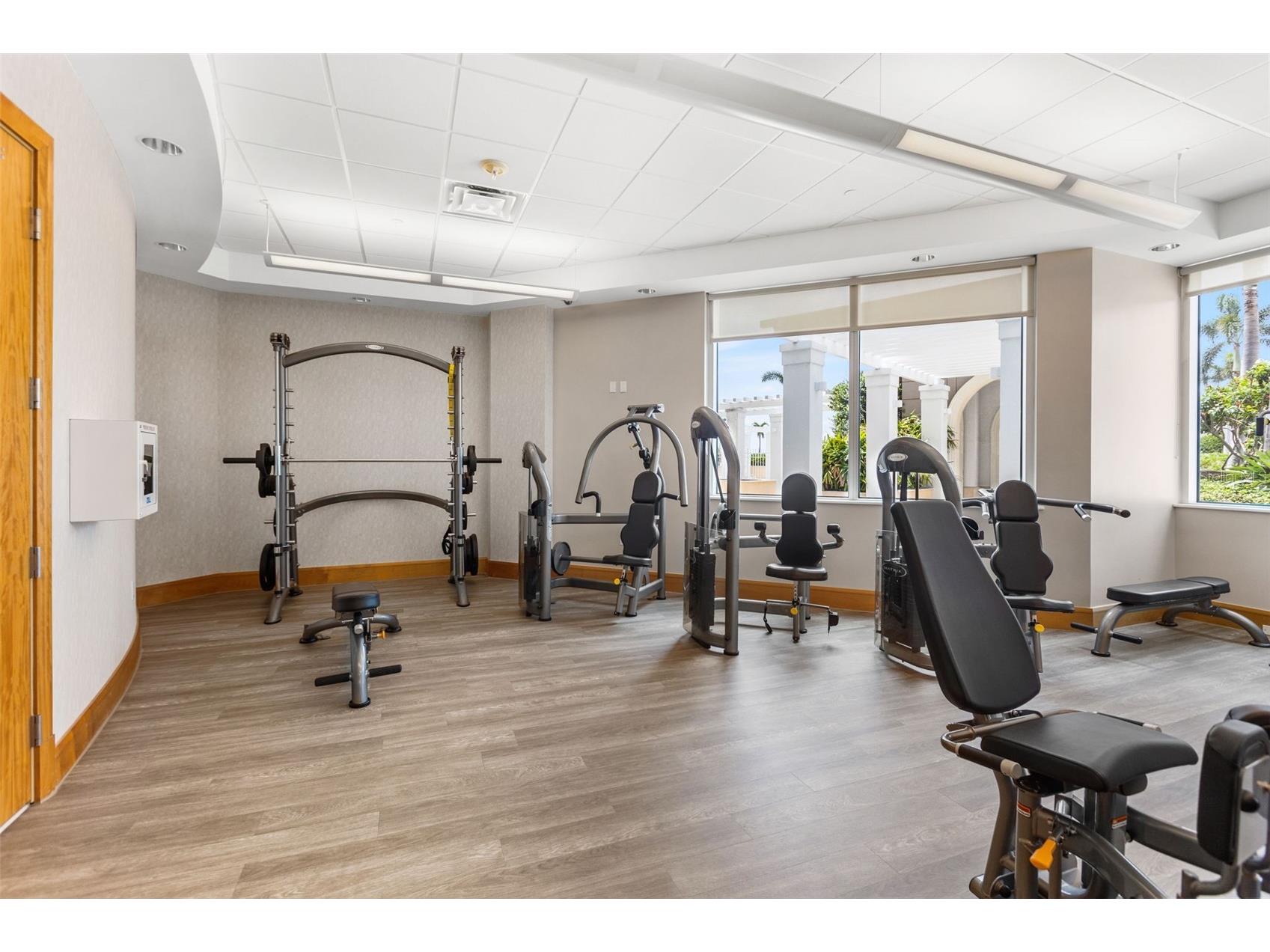 400 Beach Drive NE #401 Saint Petersburg FL 33701 TB8507214 image41