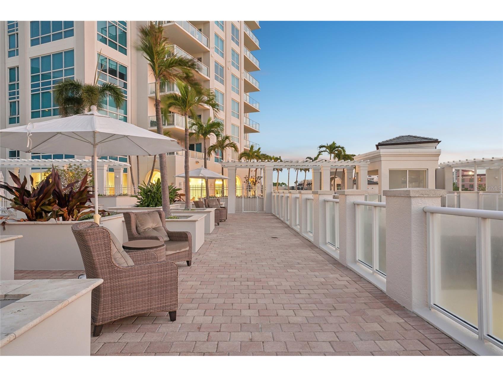 400 Beach Drive NE #401 Saint Petersburg FL 33701 TB8507214 image54