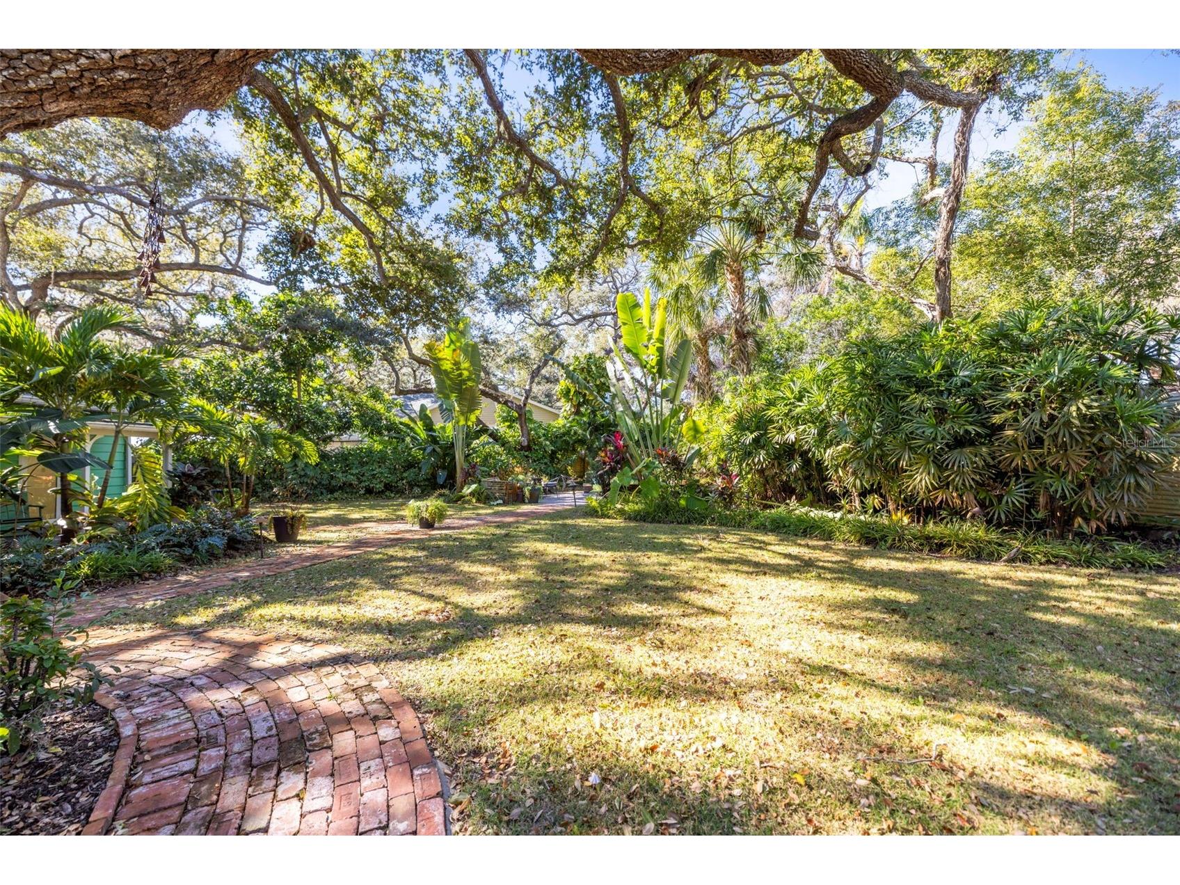 400 Broadway Dunedin FL 34698 TB8467440 image62