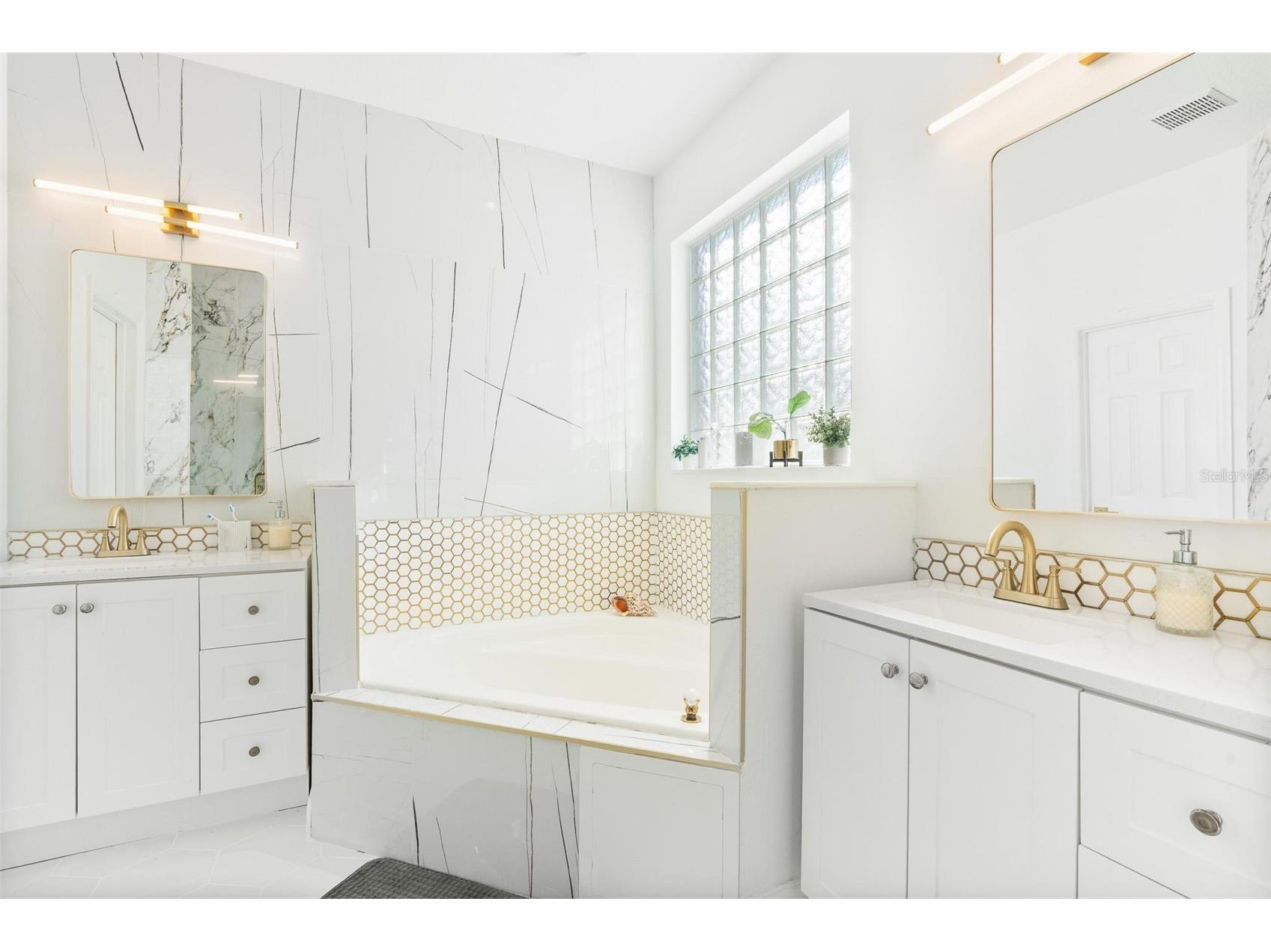 400 Brookfield Terrace Deland FL 32724 V4947508 image14