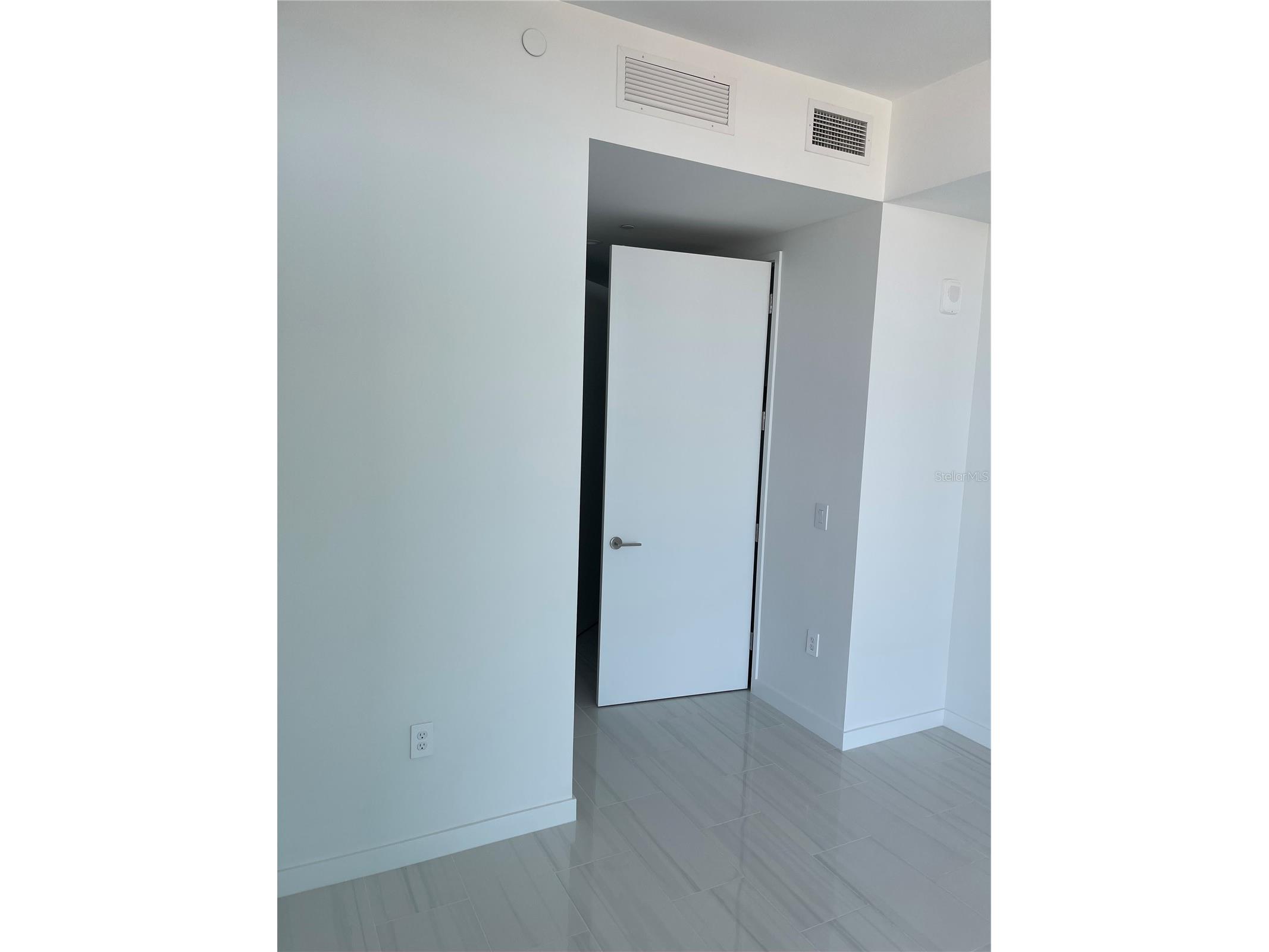 400 Central Ave #2708 Saint Petersburg FL 33701 - TAMPA BAY TB8473863 image7