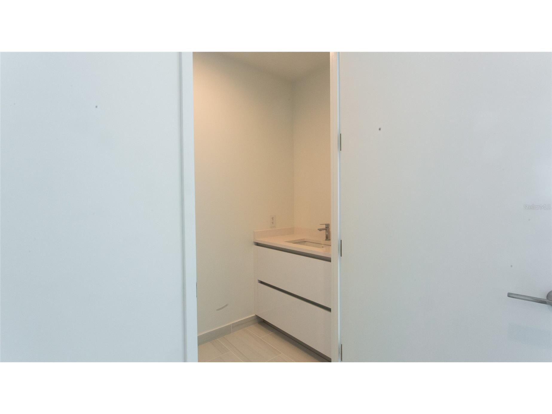 400 Central Avenue #1003 Saint Petersburg FL 33701 - TAMPA BAY TB8502577 image20