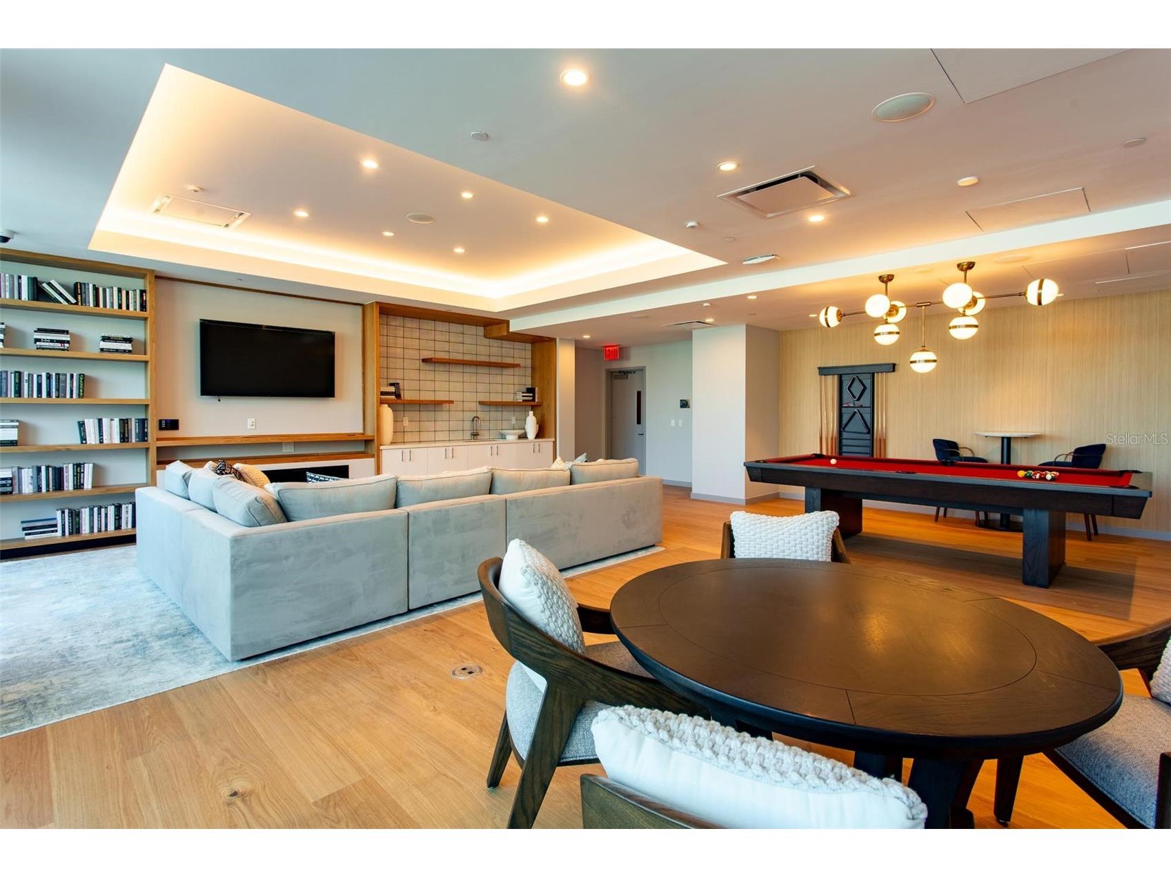 400 Central Avenue #1008 Saint Petersburg FL 33701 TB8473823 image35