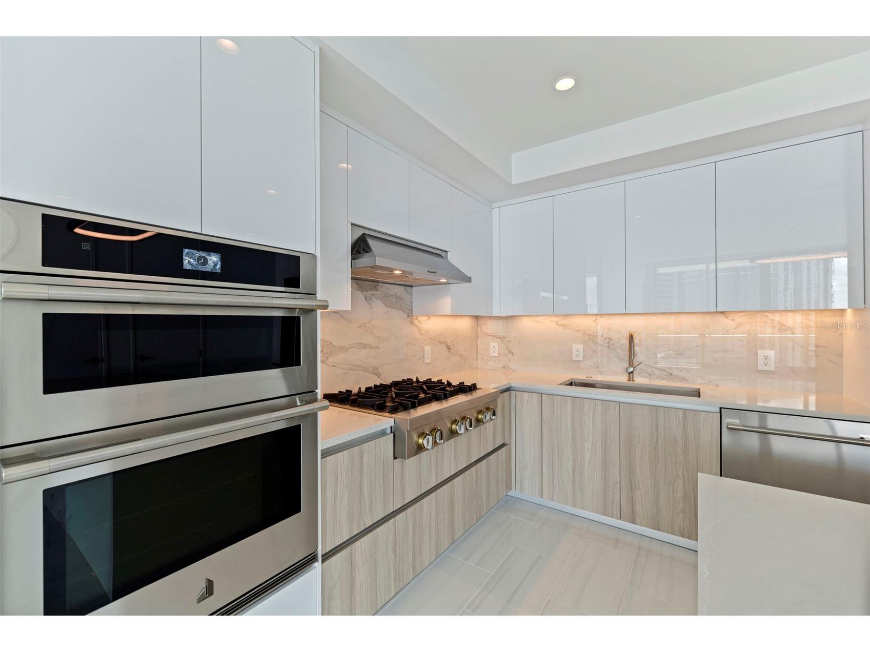 400 Central Avenue #1105 Saint Petersburg FL 33701 - TAMPA BAY TB8526155 image12