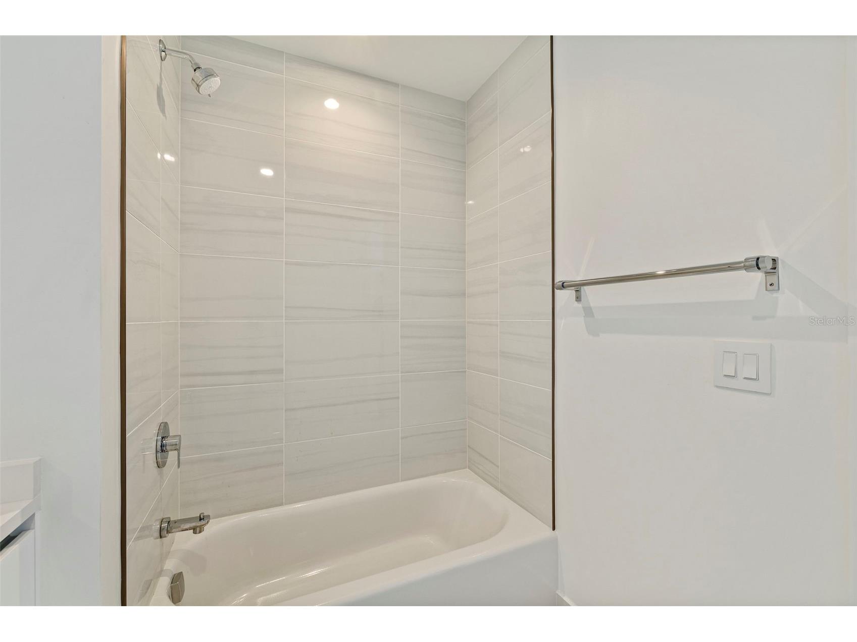 400 Central Avenue #1105 Saint Petersburg FL 33701 - TAMPA BAY TB8526155 image49