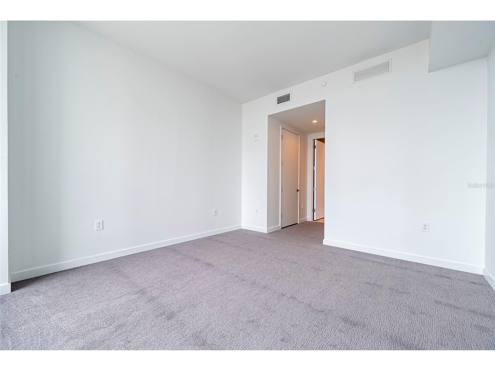 400 Central Avenue #1106 Saint Petersburg FL 33701 - Mirror Lake O6391965 image19
