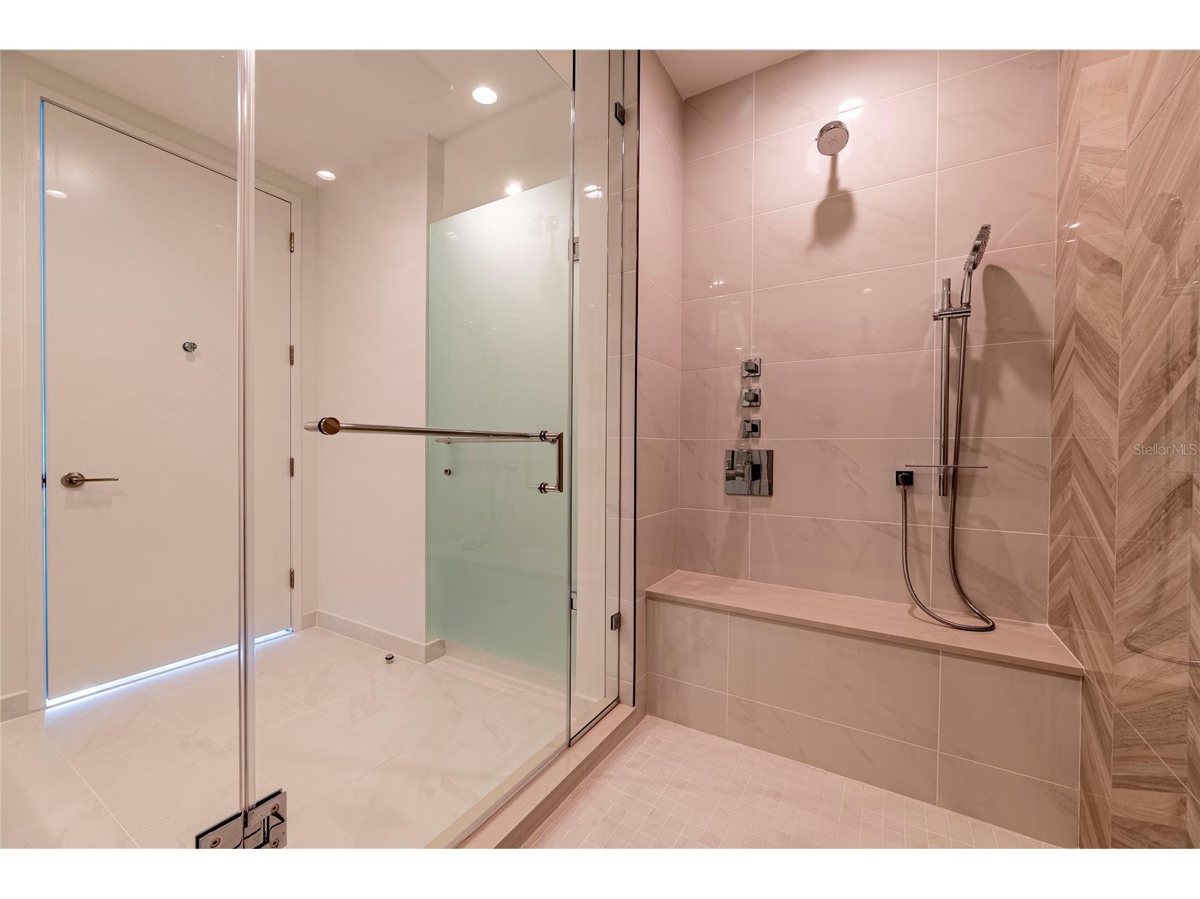 400 Central Avenue #1106 Saint Petersburg FL 33701 - Mirror Lake O6391965 image25