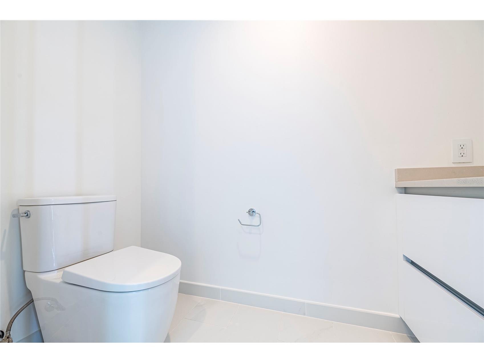 400 Central Avenue #1106 Saint Petersburg FL 33701 - Mirror Lake O6391965 image34