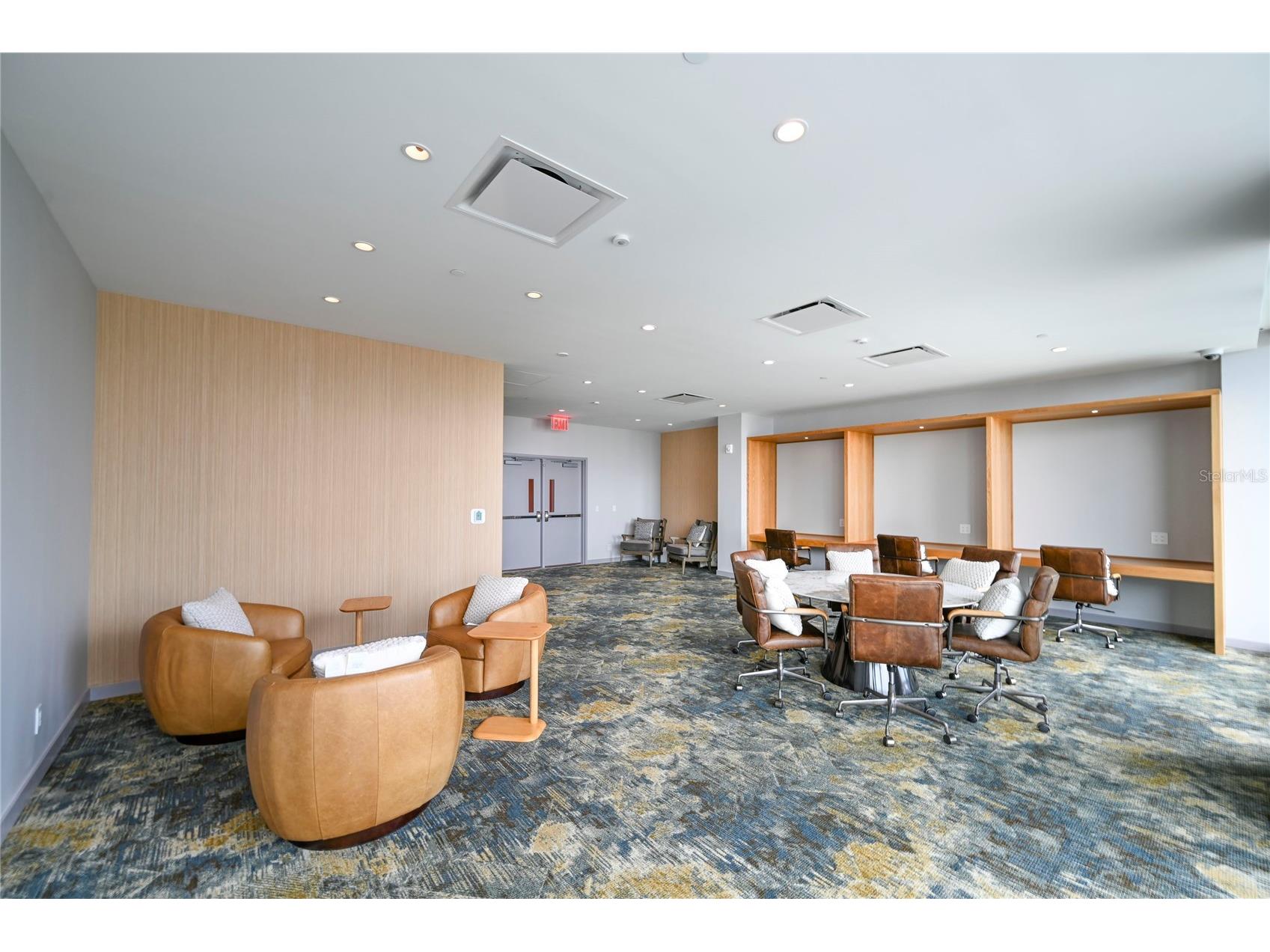 400 Central Avenue #1106 Saint Petersburg FL 33701 - Mirror Lake O6391965 image60