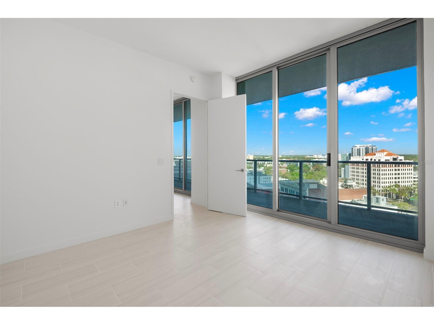 400 Central Avenue #1109 Saint Petersburg FL 33701 TB8487943 image26