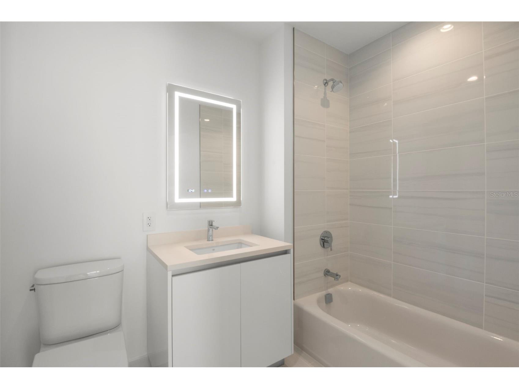 400 Central Avenue #1109 Saint Petersburg FL 33701 TB8487943 image37