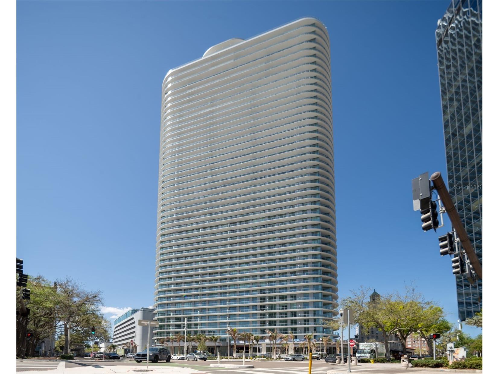 400 Central Avenue #1405 Saint Petersburg FL 33701 A4686126 image39