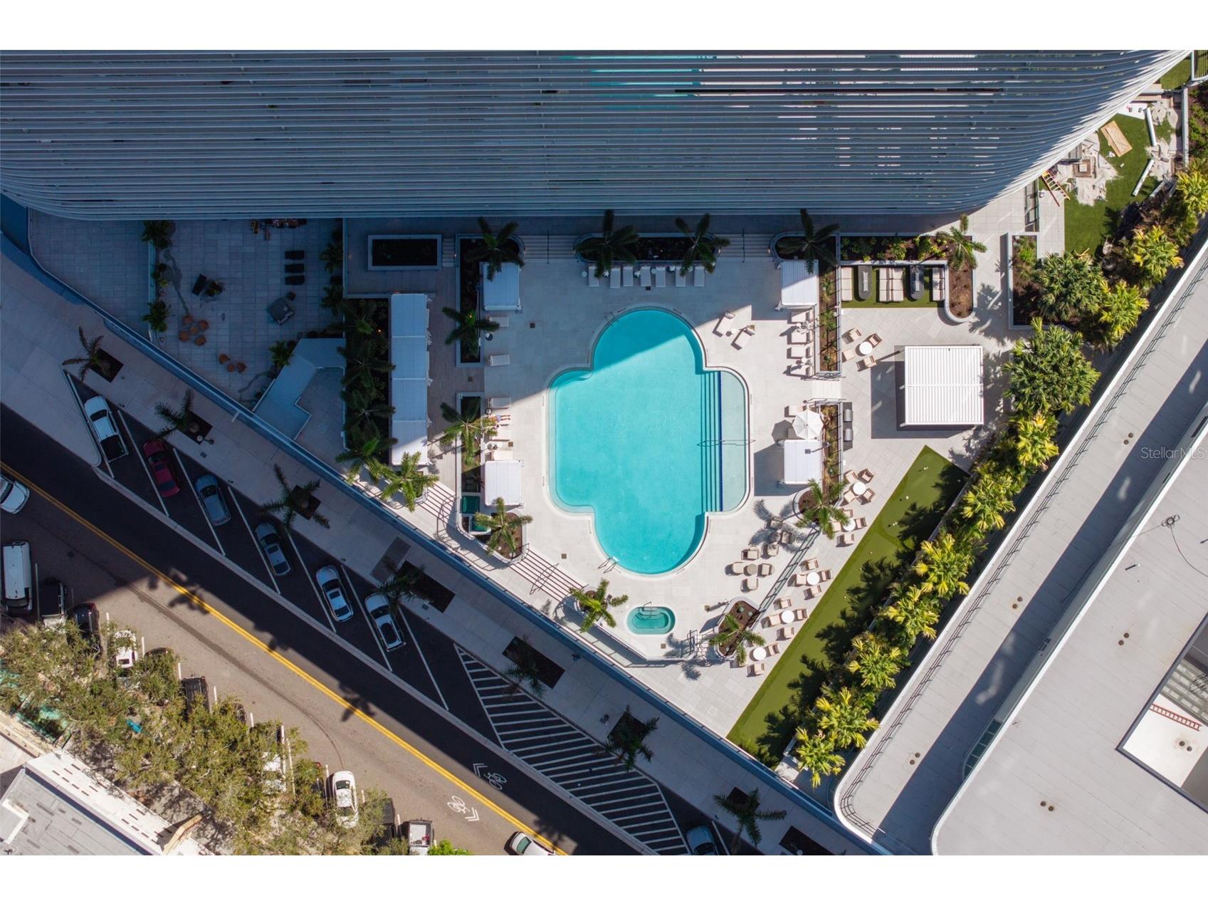 400 Central Avenue #1405 Saint Petersburg FL 33701 A4686126 image43
