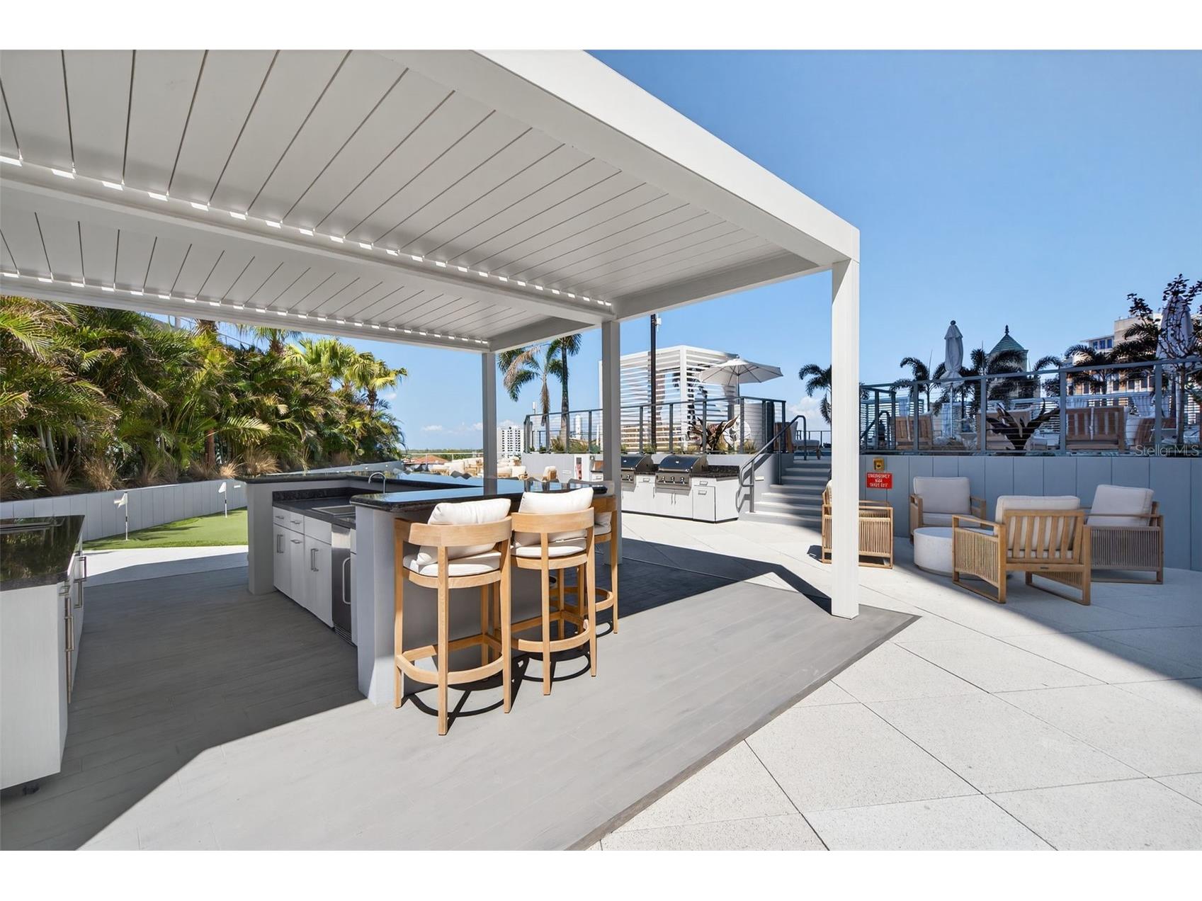 400 Central Avenue #1405 Saint Petersburg FL 33701 A4686126 image50