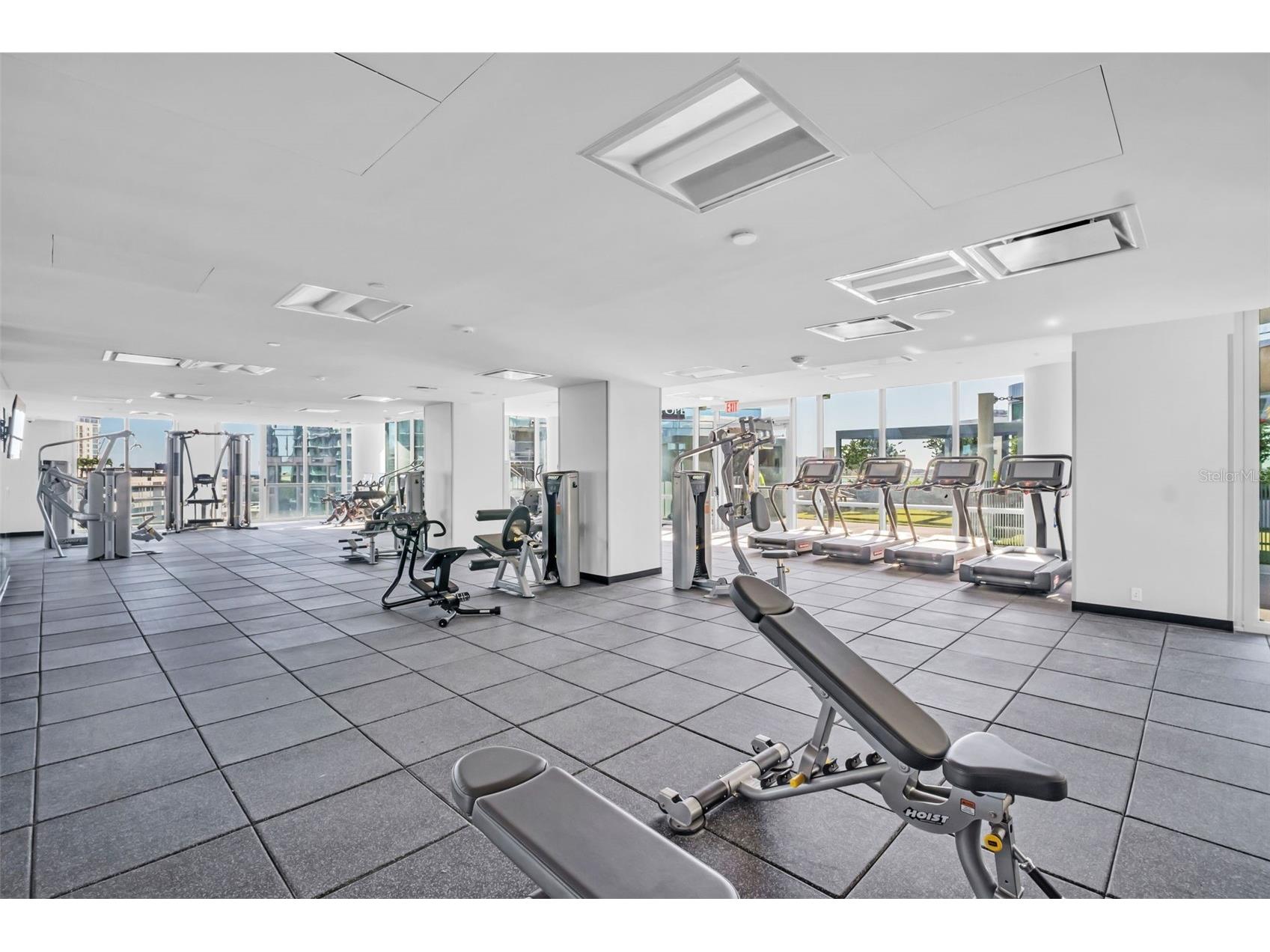 400 Central Avenue #1409 Saint Petersburg FL 33701 TB8475241 image22