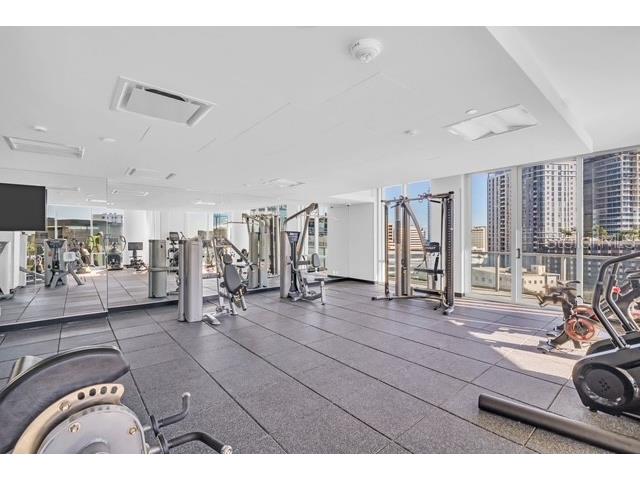 400 Central Avenue #1409 Saint Petersburg FL 33701 TB8475241 image23