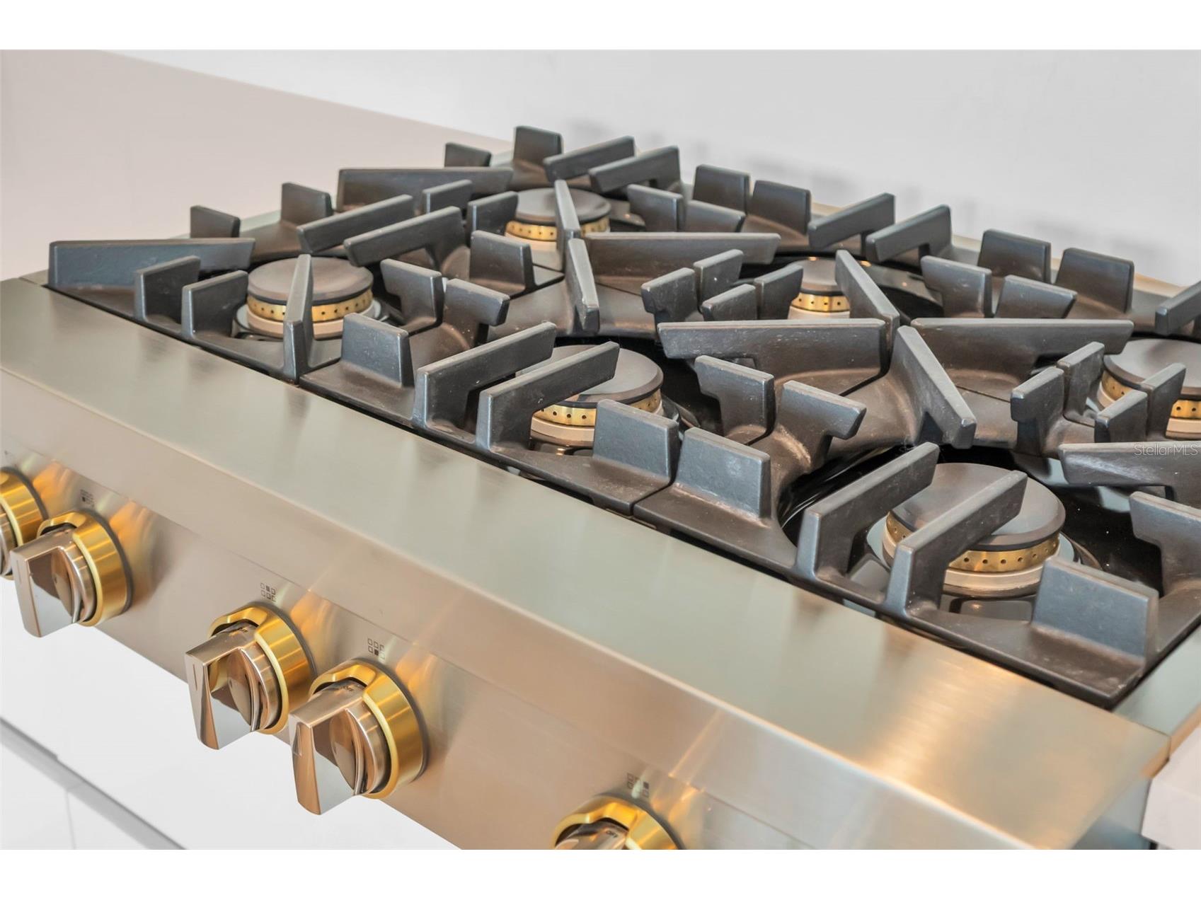 400 Central Avenue #1409 Saint Petersburg FL 33701 TB8475241 image7