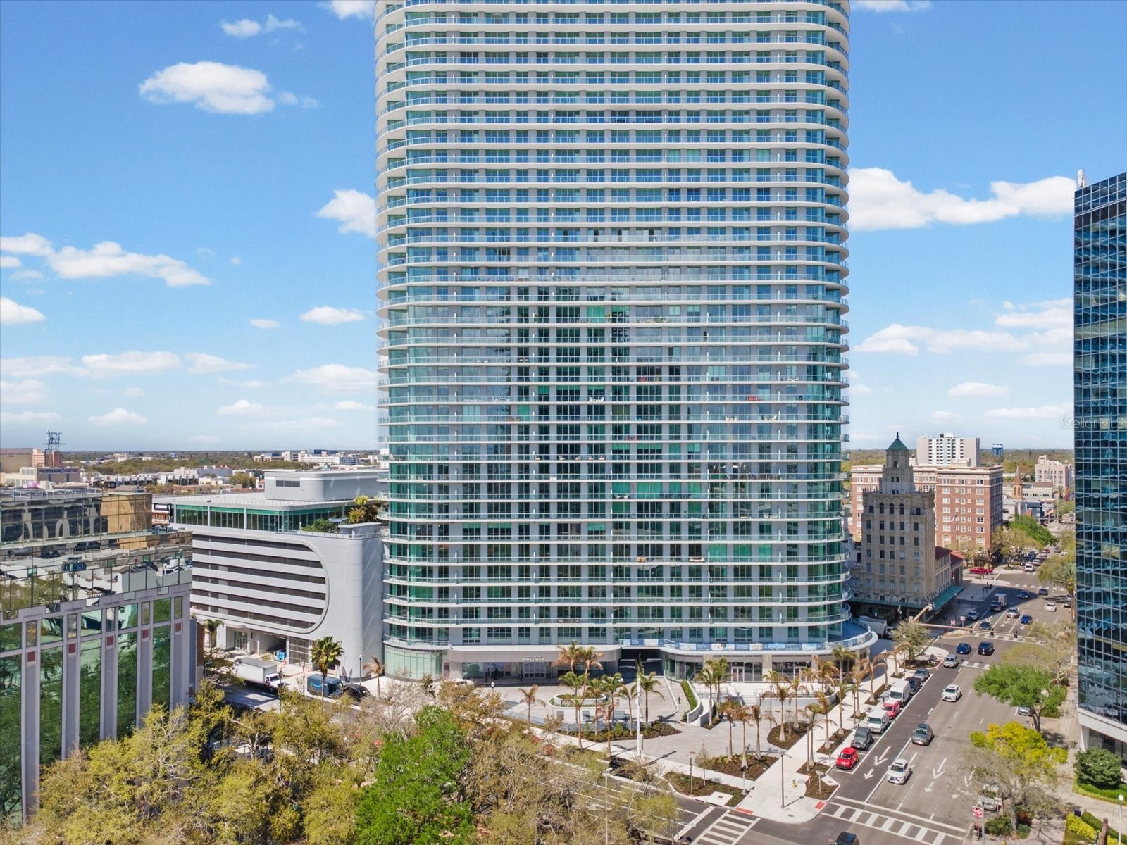 400 Central Avenue #1603 Saint Petersburg FL 33701 TB8484403 image1