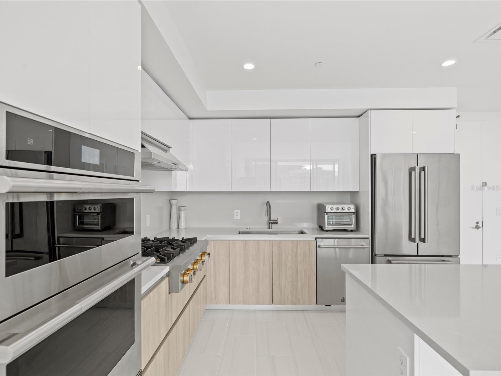 400 Central Avenue #1603 Saint Petersburg FL 33701 TB8484403 image12