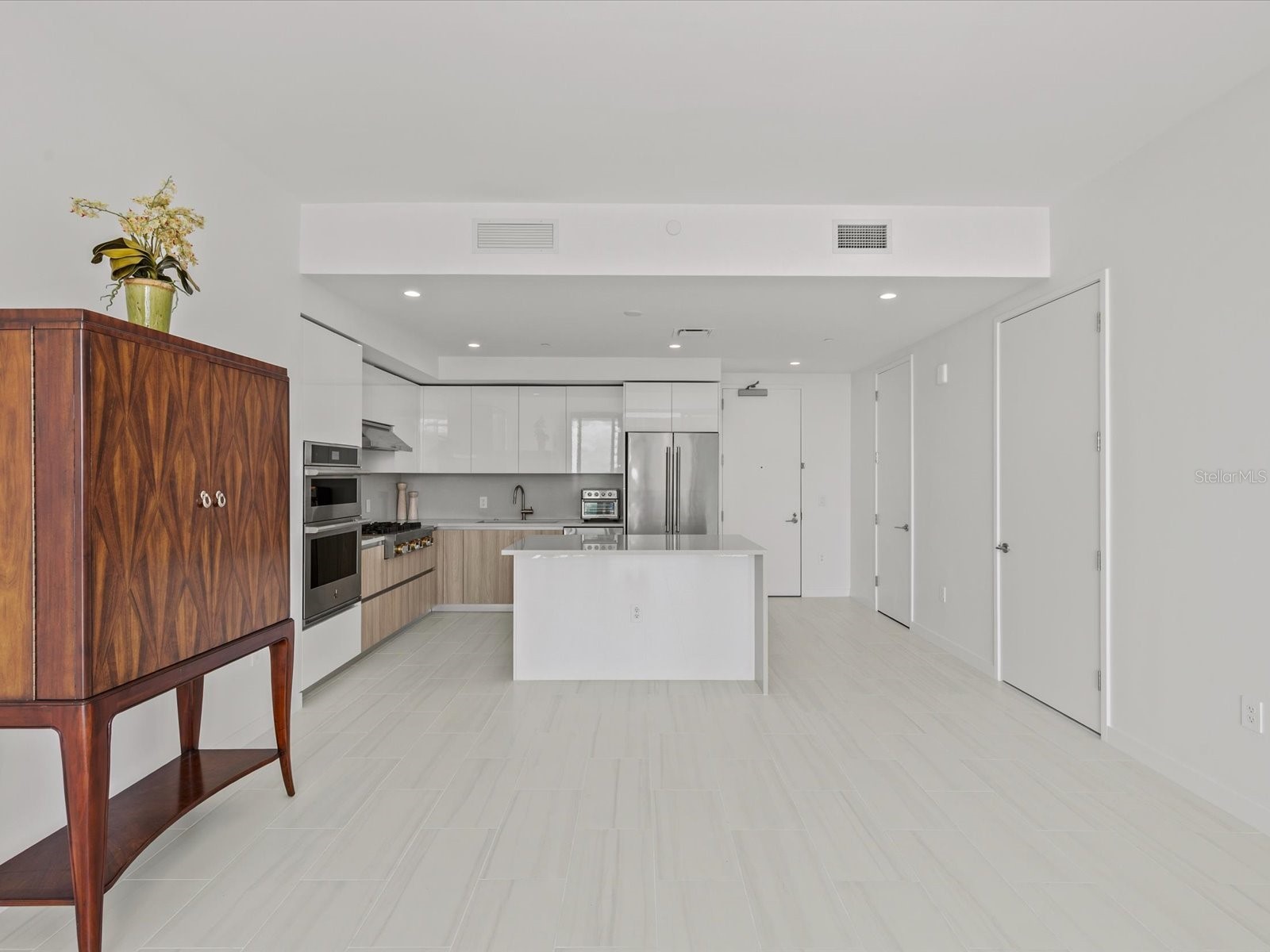 400 Central Avenue #1603 Saint Petersburg FL 33701 TB8484403 image14