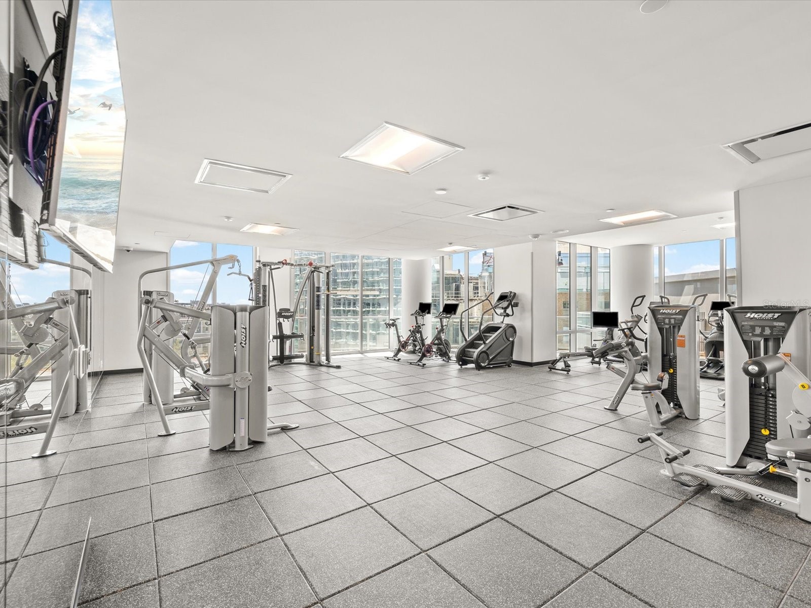 400 Central Avenue #1603 Saint Petersburg FL 33701 TB8484403 image25