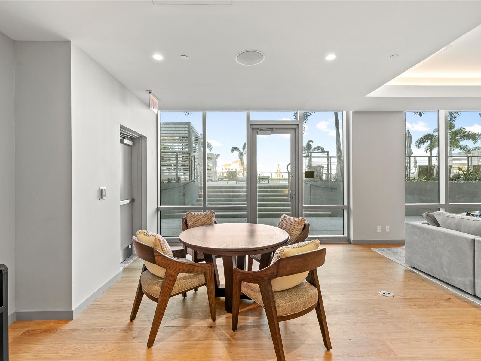 400 Central Avenue #1603 Saint Petersburg FL 33701 TB8484403 image30