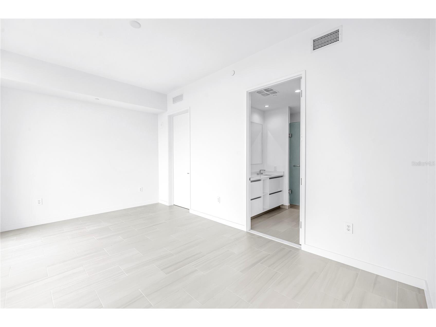 400 Central Avenue #1608 Saint Petersburg FL 33701 - Mirror Lake TB8498108 image11