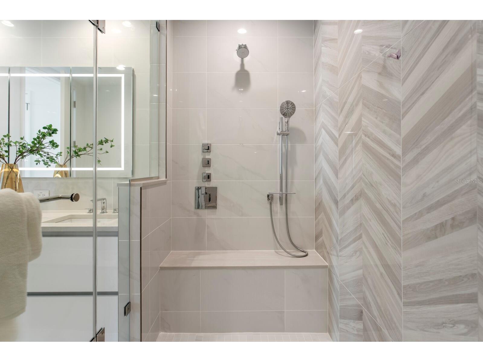 400 Central Avenue #1704 Saint Petersburg FL 33701 - TAMPA BAY MIRROR LAKE TB8506111 image20