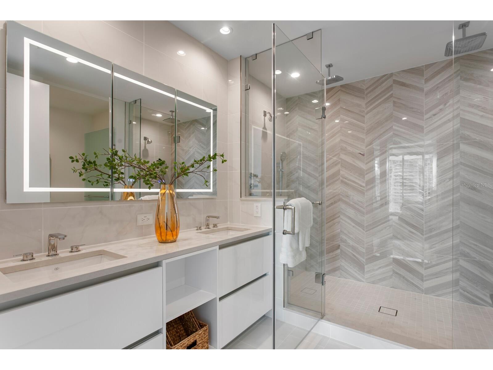 400 Central Avenue #1704 Saint Petersburg FL 33701 - TAMPA BAY MIRROR LAKE TB8506111 image21