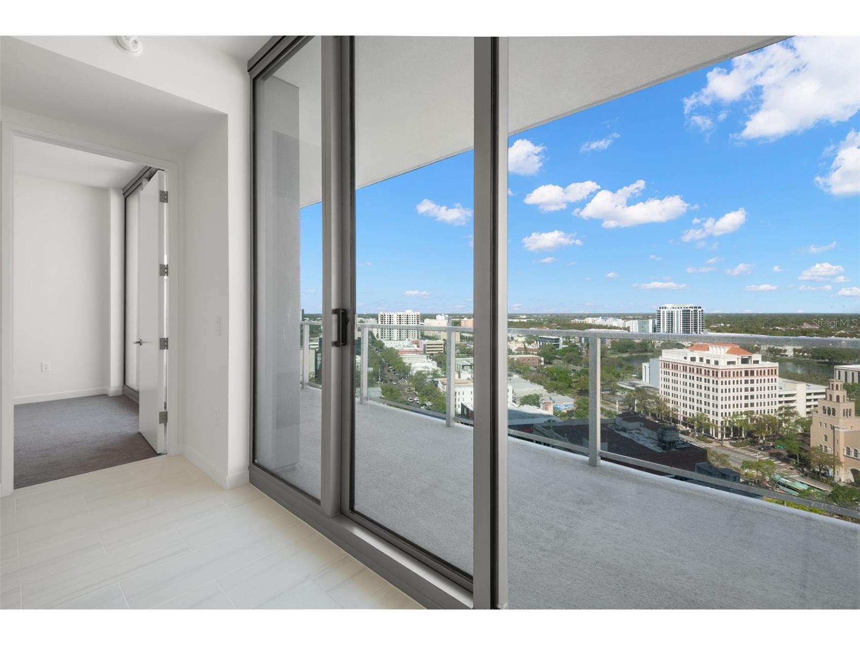 400 Central Avenue #1709 Saint Petersburg FL 33701 TB8488479 image14