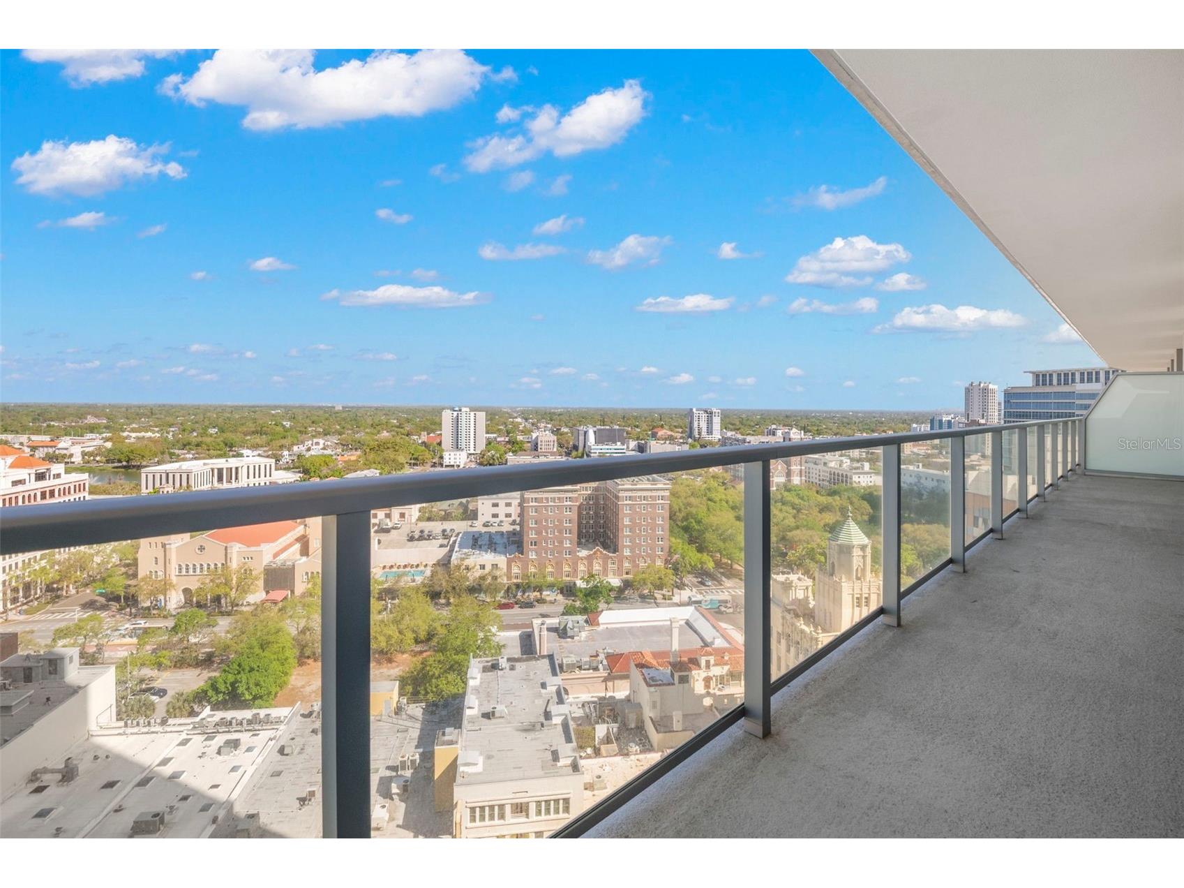 400 Central Avenue #1709 Saint Petersburg FL 33701 TB8488479 image15