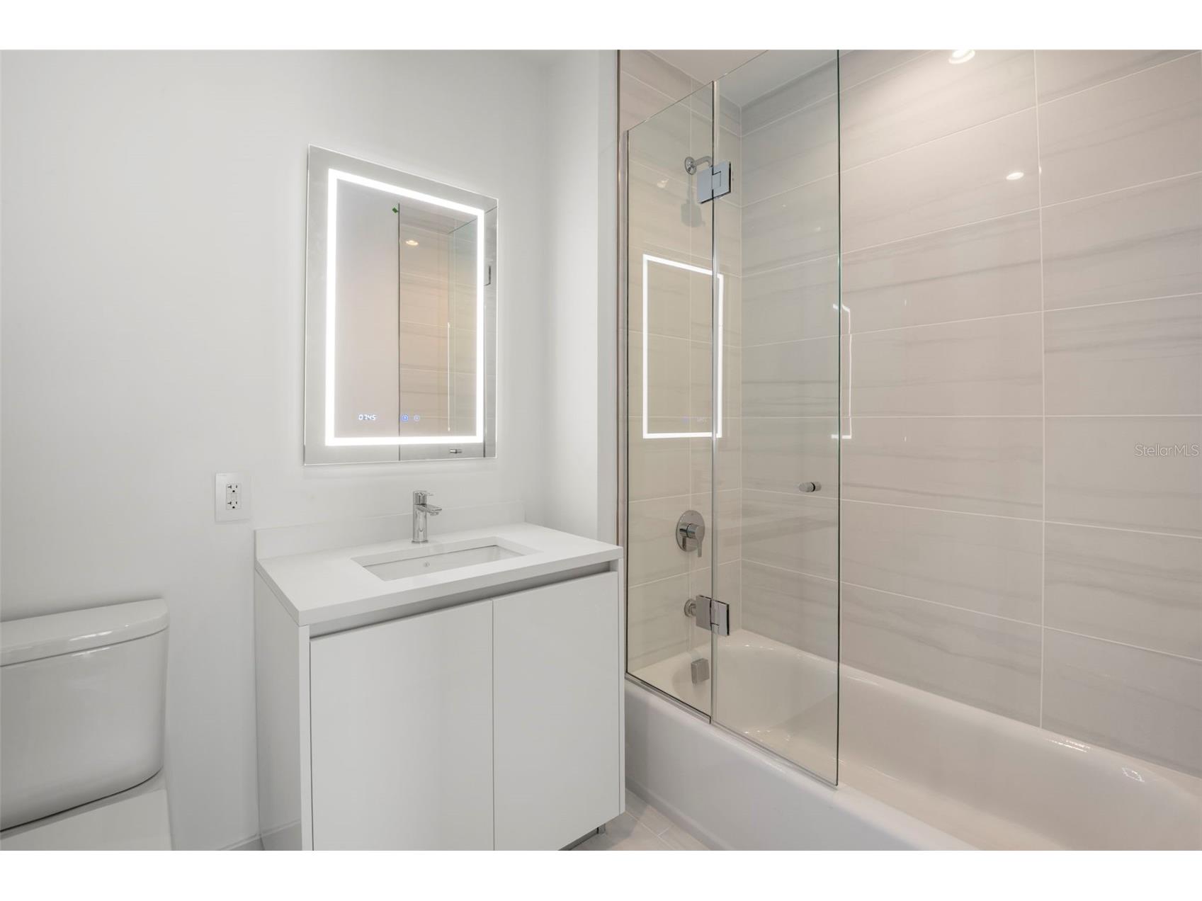 400 Central Avenue #1709 Saint Petersburg FL 33701 TB8488479 image22