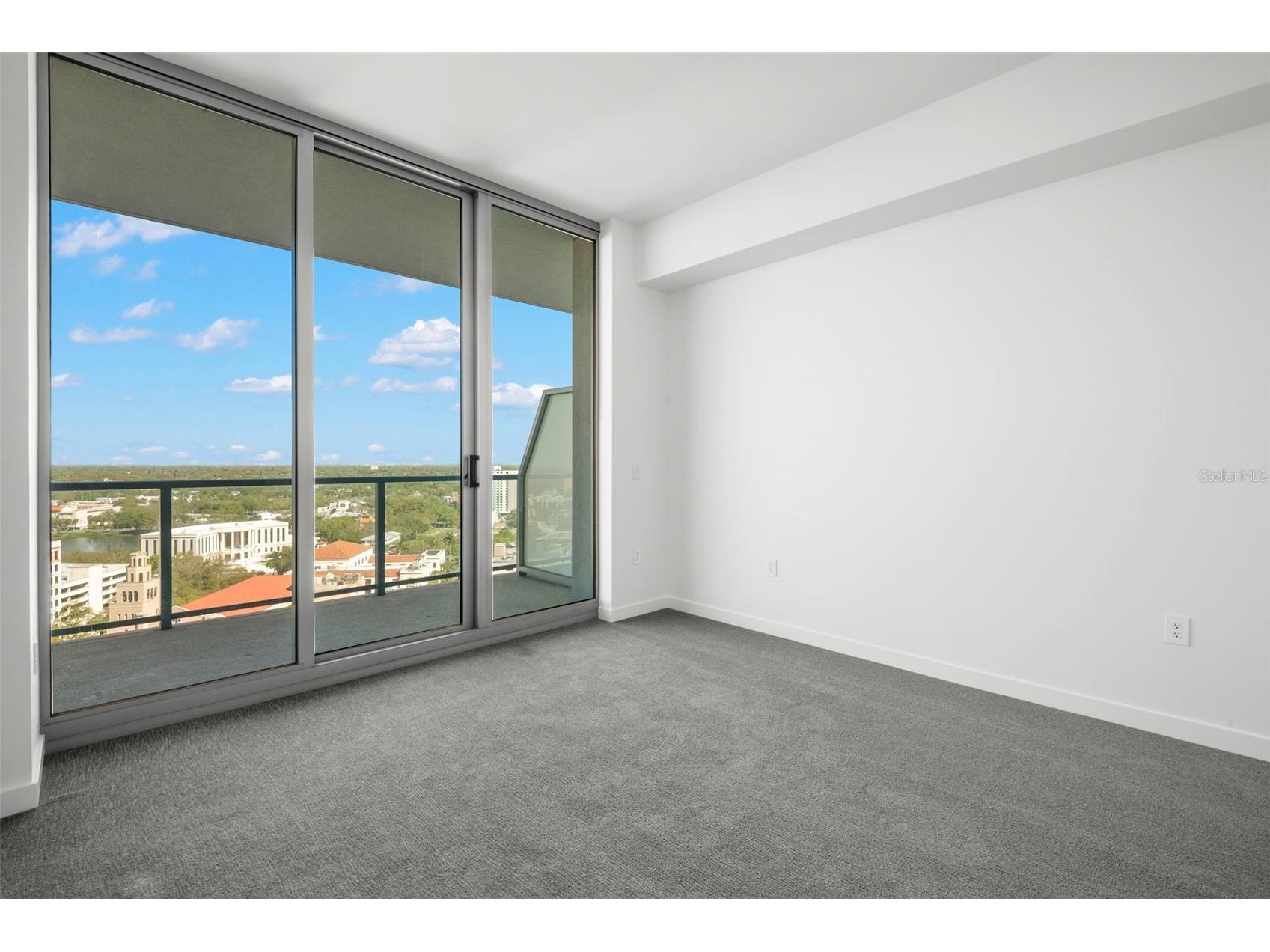400 Central Avenue #1709 Saint Petersburg FL 33701 TB8488479 image23