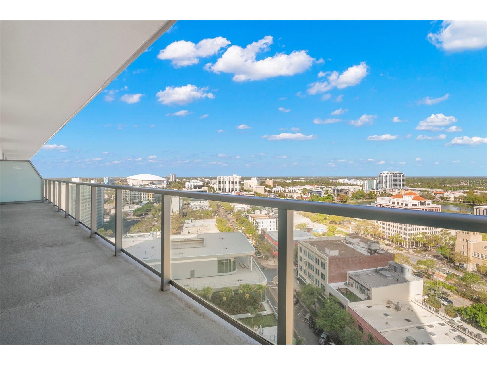 400 Central Avenue #1709 Saint Petersburg FL 33701 TB8488479 image3