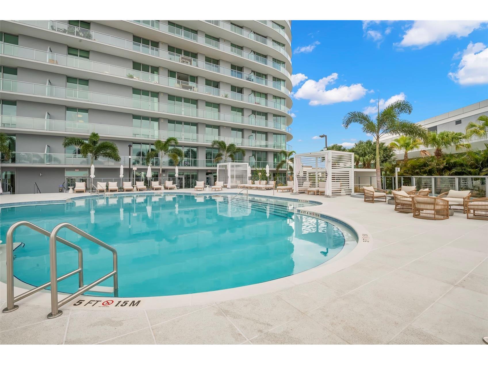 400 Central Avenue #1709 Saint Petersburg FL 33701 TB8488479 image48