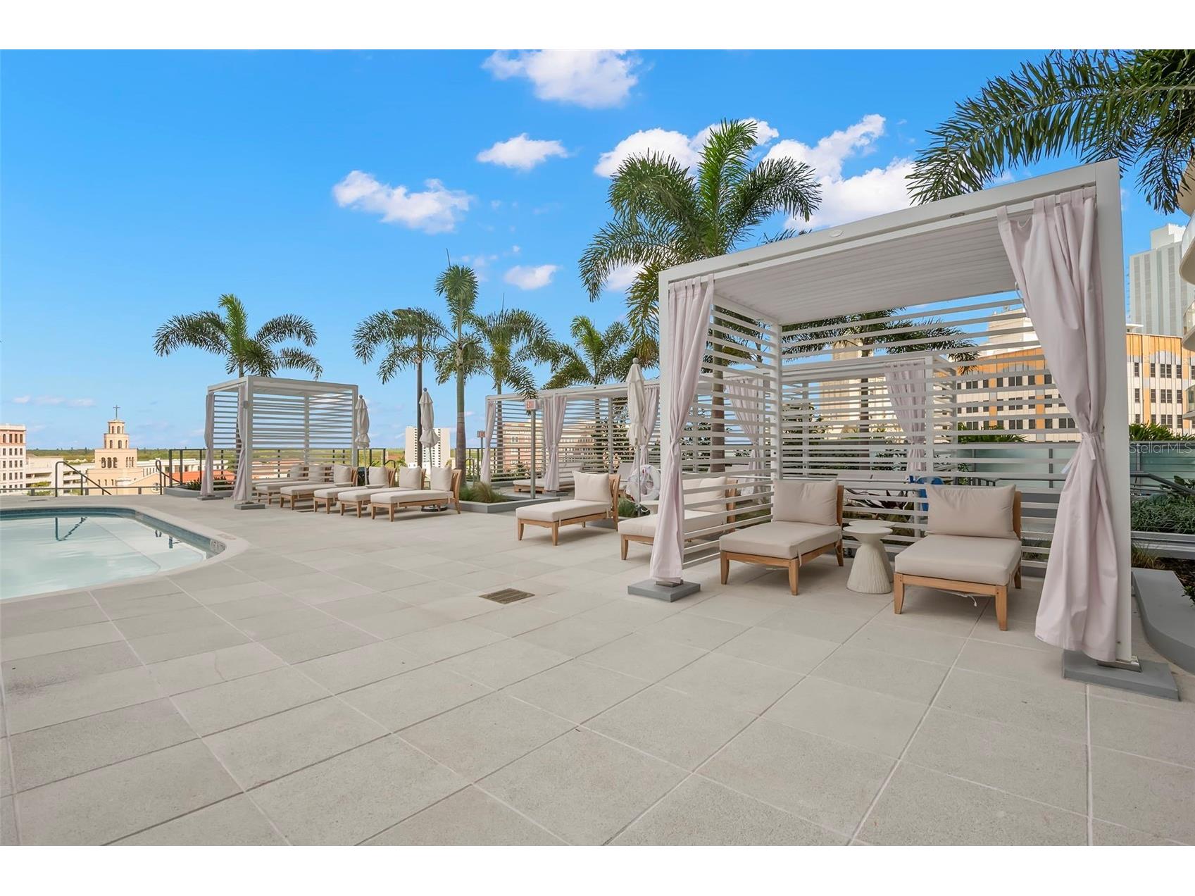 400 Central Avenue #1709 Saint Petersburg FL 33701 TB8488479 image50