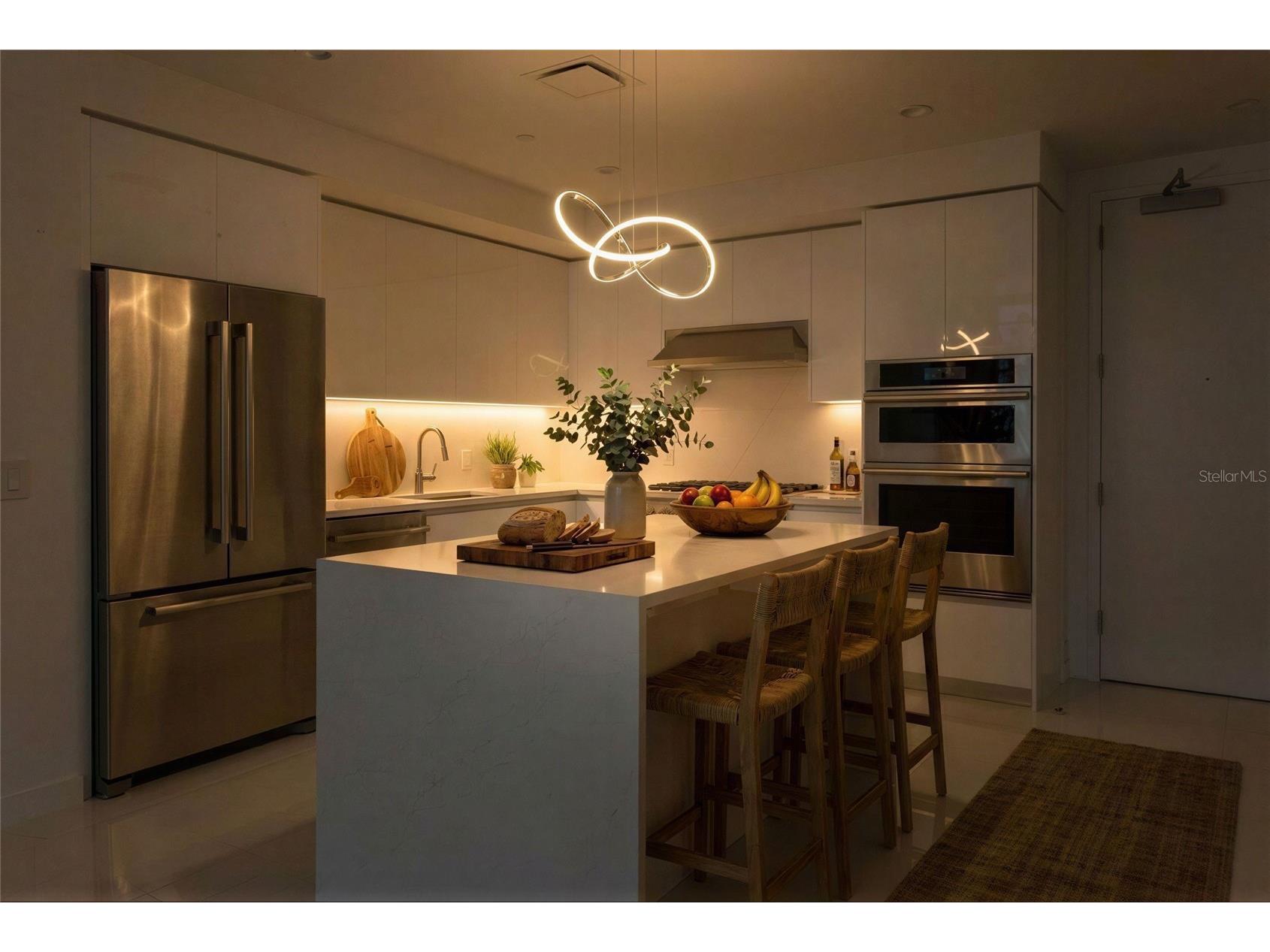 400 Central Avenue #1806 Saint Petersburg FL 33701 - TAMPA BAY TB8500052 image2