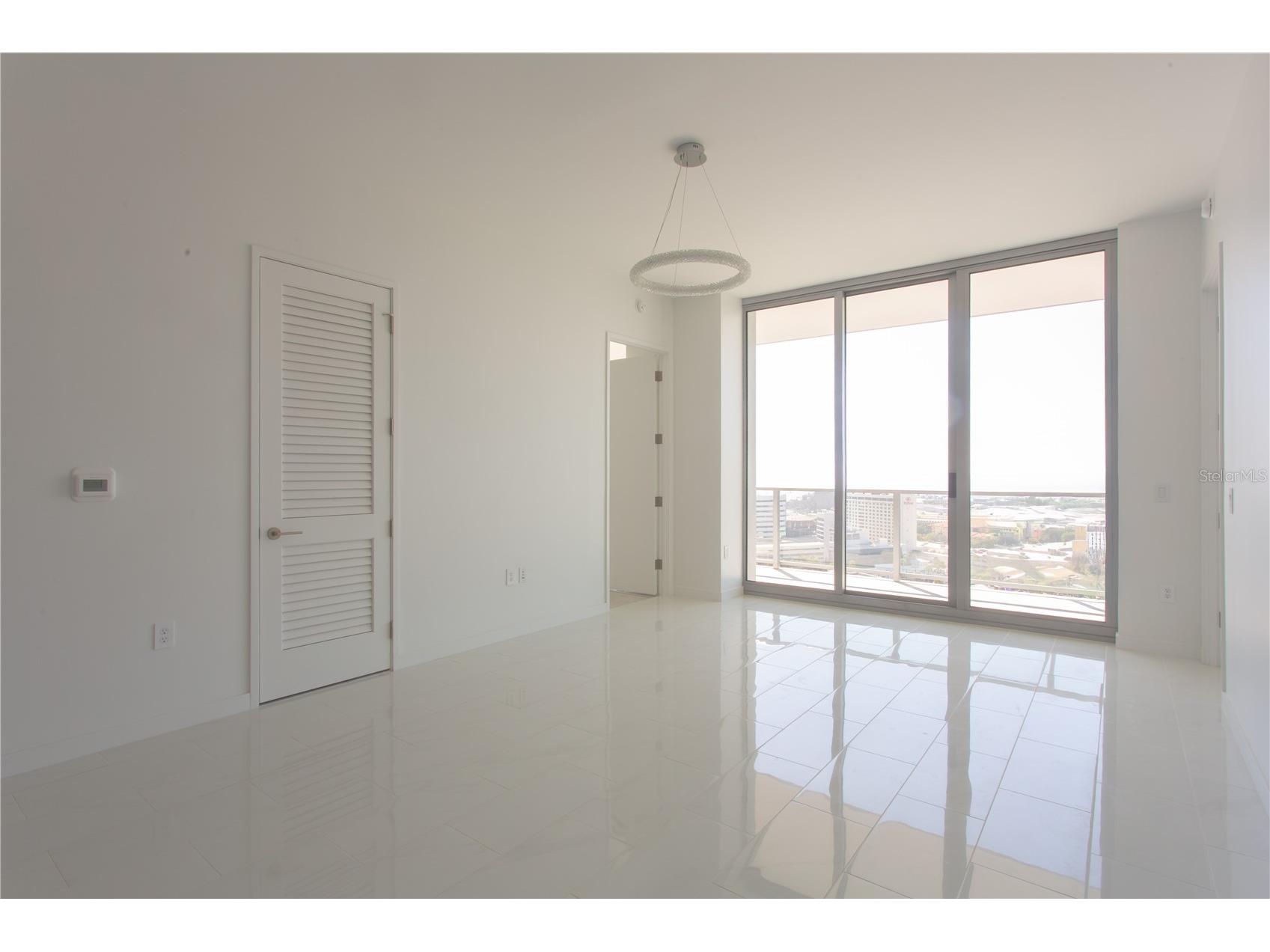 400 Central Avenue #1806 Saint Petersburg FL 33701 - TAMPA BAY TB8500052 image7