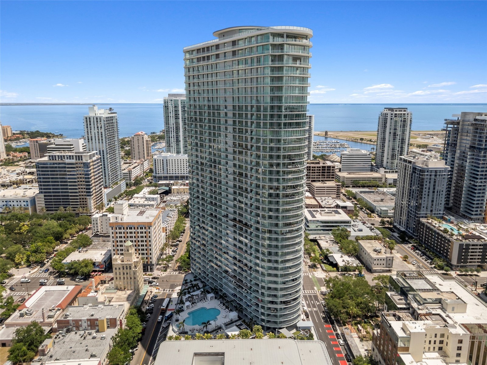 400 Central Avenue #1903 Saint Petersburg FL 33701 TB8497242 image1