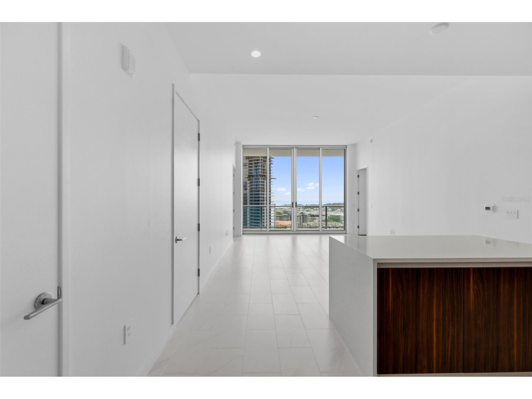 400 Central Avenue #1903 Saint Petersburg FL 33701 TB8497242 image17