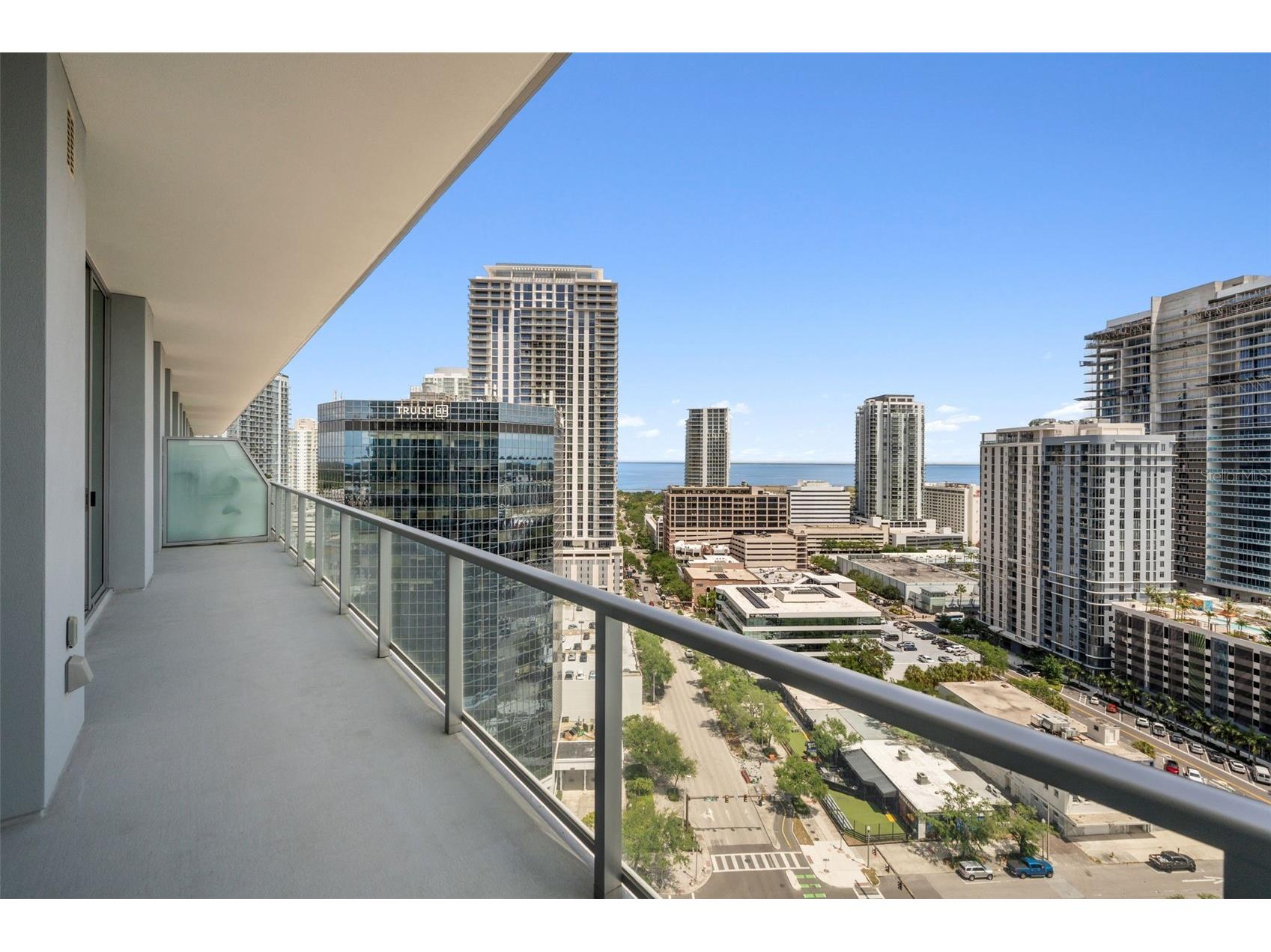 400 Central Avenue #1903 Saint Petersburg FL 33701 TB8497242 image2