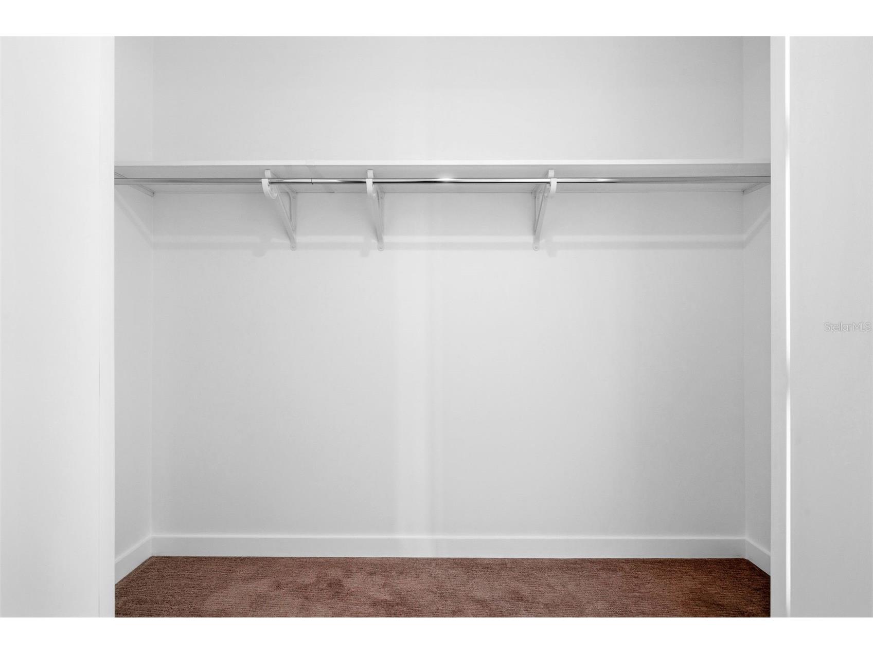 400 Central Avenue #1903 Saint Petersburg FL 33701 TB8497242 image40