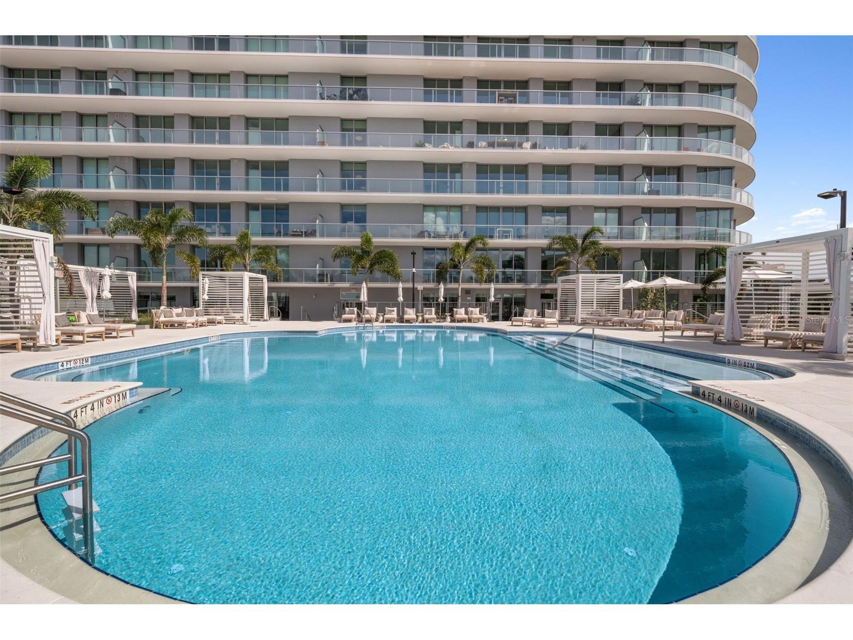 400 Central Avenue #1903 Saint Petersburg FL 33701 TB8497242 image48