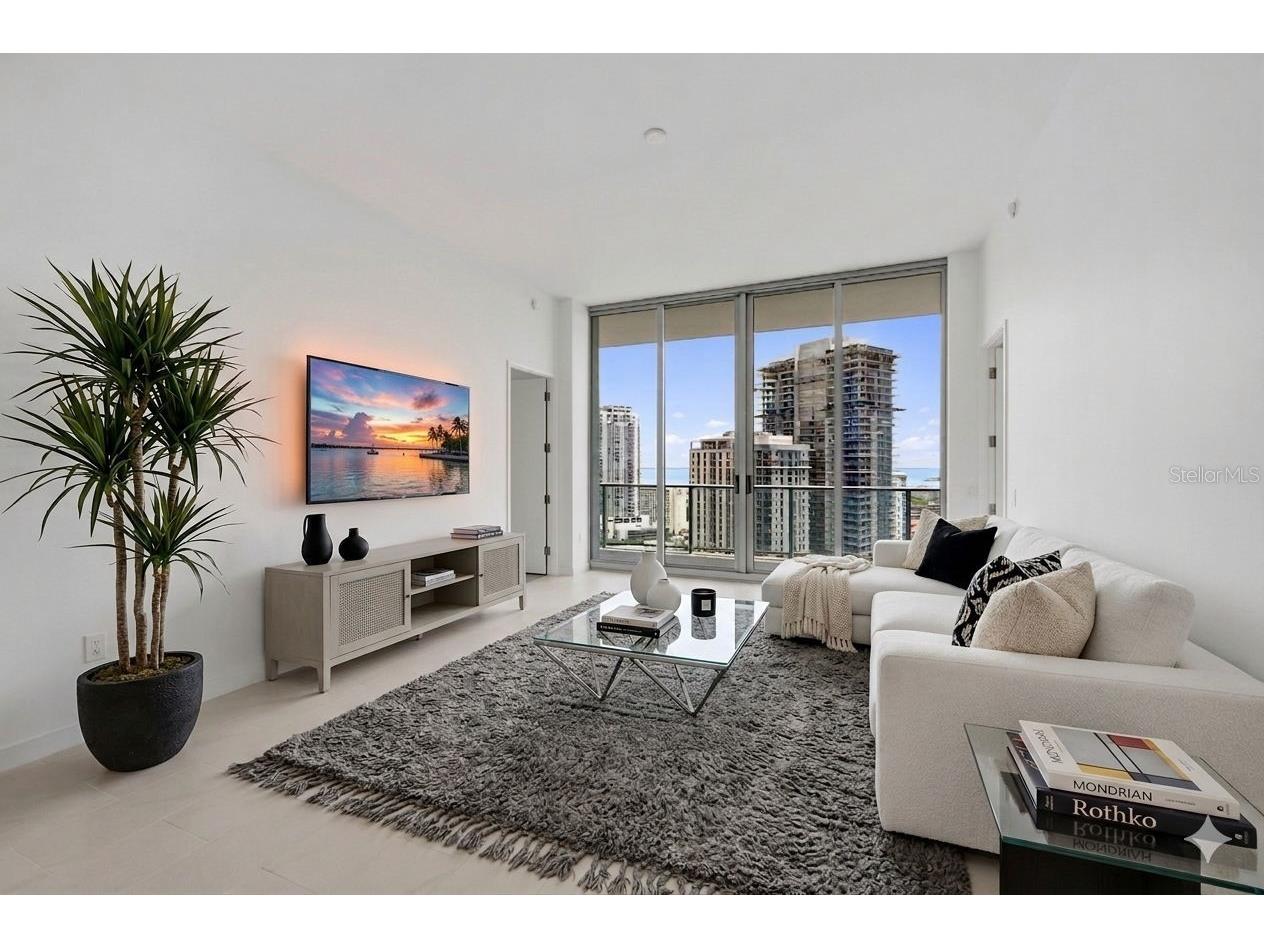 400 Central Avenue #1903 Saint Petersburg FL 33701 TB8497242 image5