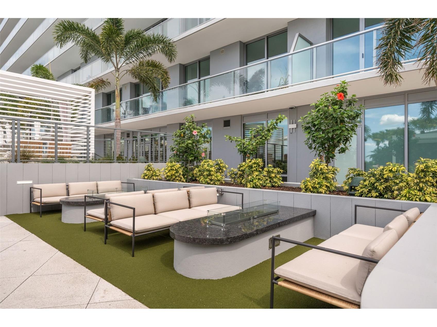400 Central Avenue #1903 Saint Petersburg FL 33701 TB8497242 image51